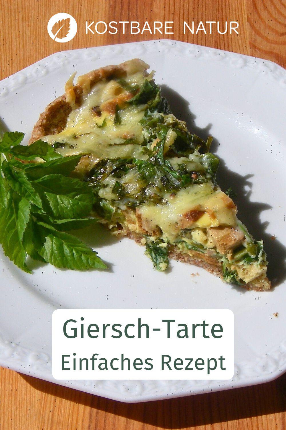 Giersch-Tarte zubereiten leicht gemacht. Entdecke ein einfaches Wildkräuter Rezept mit Giersch, Sauerampfer und Knoblauchsrauke.