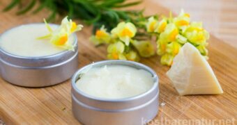 Die auffälligen, gelben Blüten des Leinkrauts haben eine starke Heilwirkung, die als Salbe z.B. Hämorrhoiden lindern können.