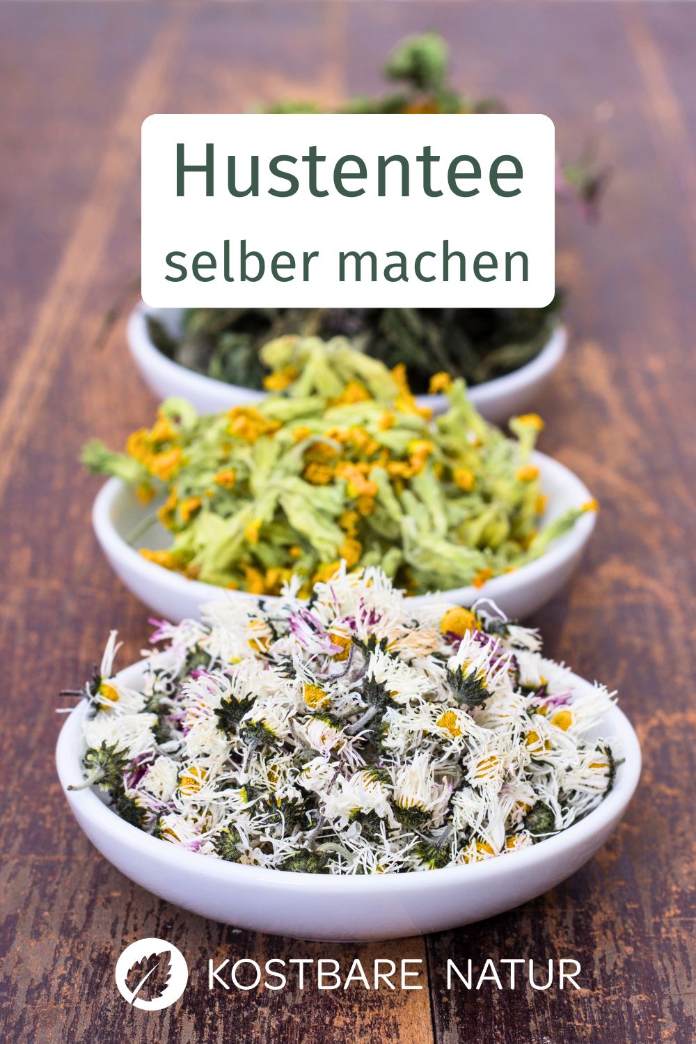 Tees können quälende Hustenbeschwerden wirksam lindern. Diese Heilkräuter helfen bei der Genesung.