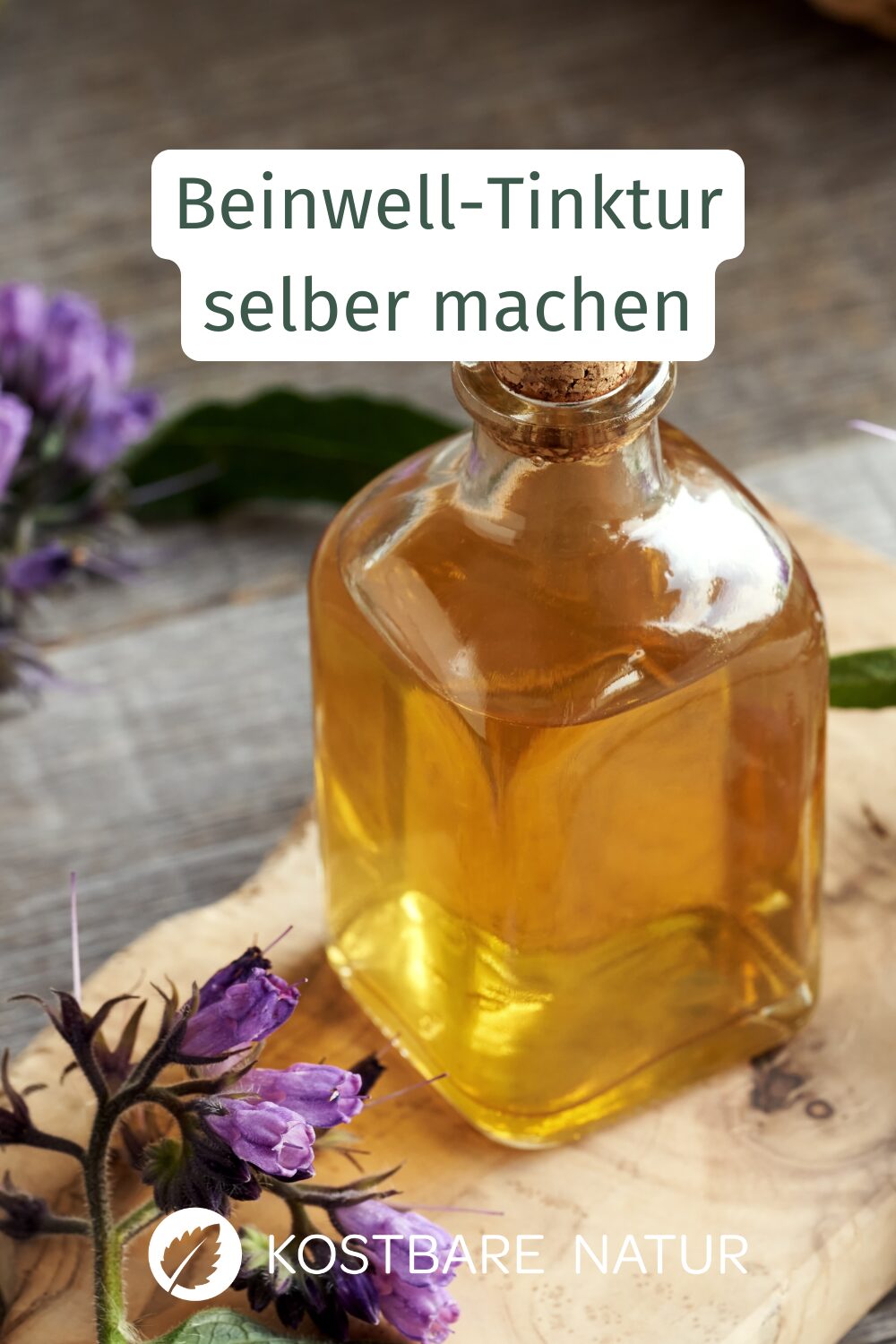 Heilsame Beinwell-Tinktur gegen Hautprobleme, Entzündungen und Narbenschmerzen selber machen.