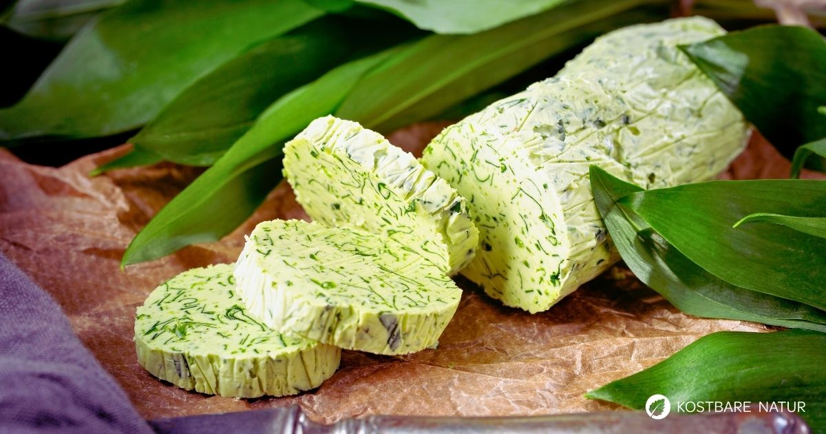 Bärlauchbutter ist eine einfache, aromatische Frühlingsspezialität aus frischem Wildkraut, die Geschmack und wertvolle Pflanzenstoffe vereint.